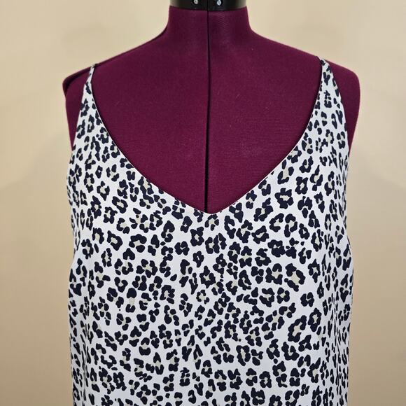 Women's Banana Republic Gray Cheetah Print Camisole Tank | Size Large - Picture 4 of 10